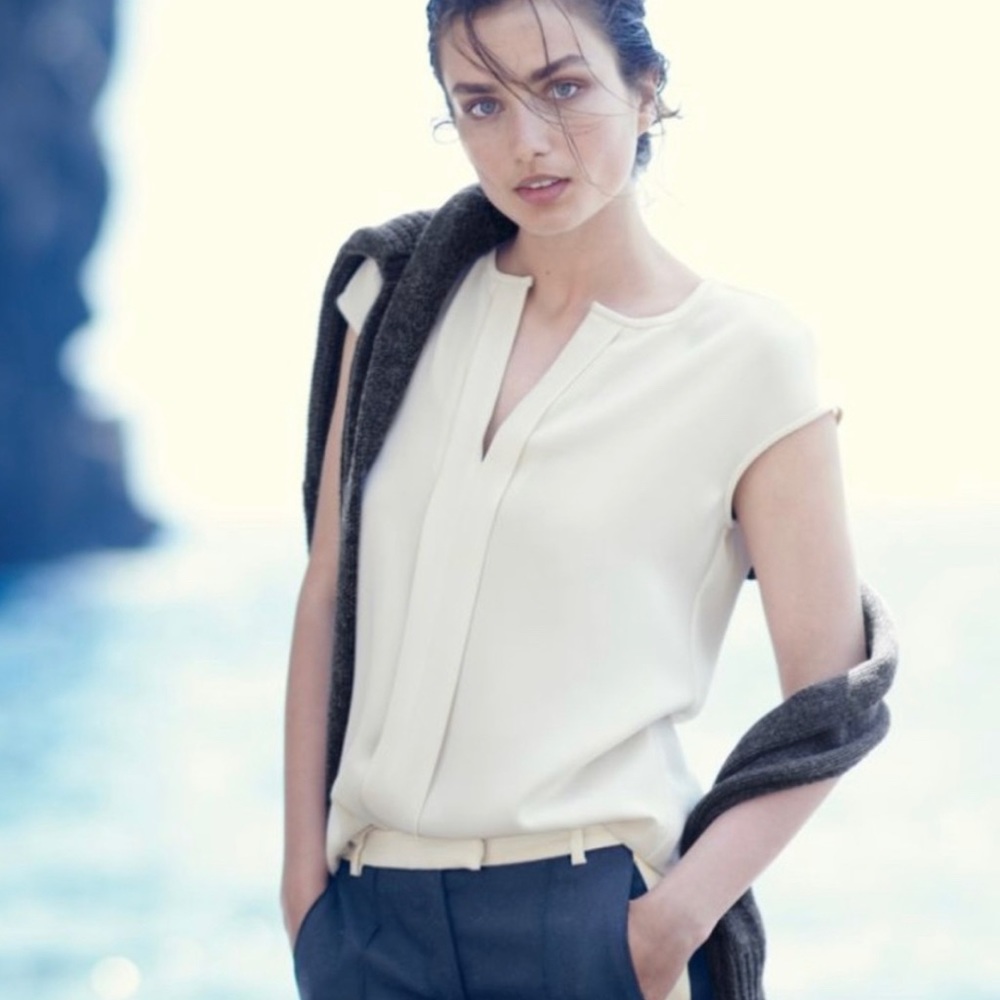 J. Crew Crepe Cap Sleeve Top in Cream - Size 2